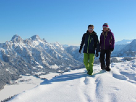 <b>Wandern im Winterwunderland Tannheimer Tal </b><br>
Mit Panoramablick aktiv die kalte Jahreszeit genieen 
