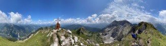 4 Gipfel Tour, Panorama  Liftgesellschaft Zauchensee | 02.06.2022 | JPG, 50x14 cm, 300dpi | 1.3MB