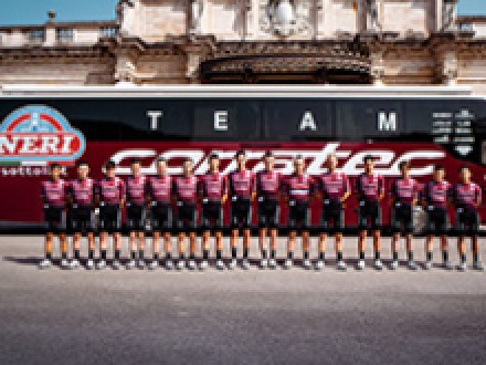 <b>Team corratec Factory startet 2023 als UCI Pro Team</b>