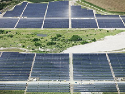 KRINNER perfects foundations for solar power plants