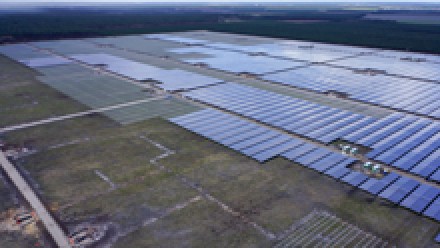 KRINNER monta la mayor planta de energa fotovoltaica de Europa
