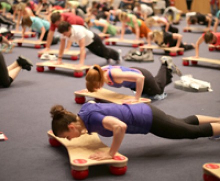 <b>Focusing on the fasciae in training and therapy</b></br>
International TOGU Day on 6 April to start off FIBO 2016 in Cologne<p>